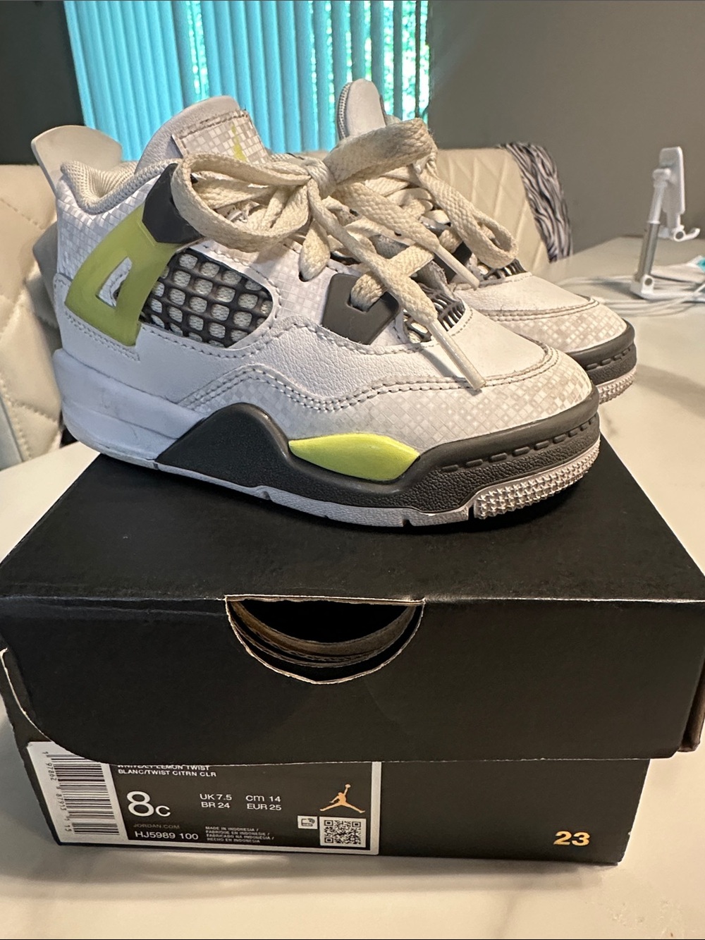 Jordan 4 retro